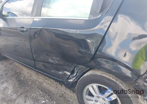 2015 Chevrolet Sonic Lt Auto z USA, uszkodzony, nr VIN 1G1JC6SH3F4107801